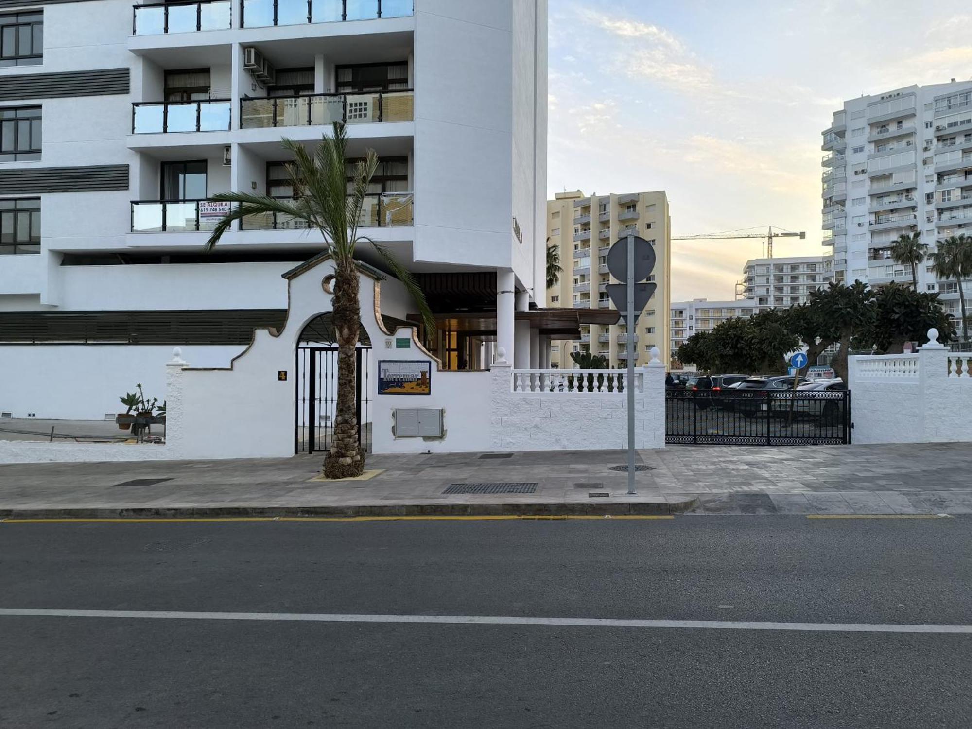 Ferienwohnung Estudio Puerto Marina Benalmádena Exterior foto
